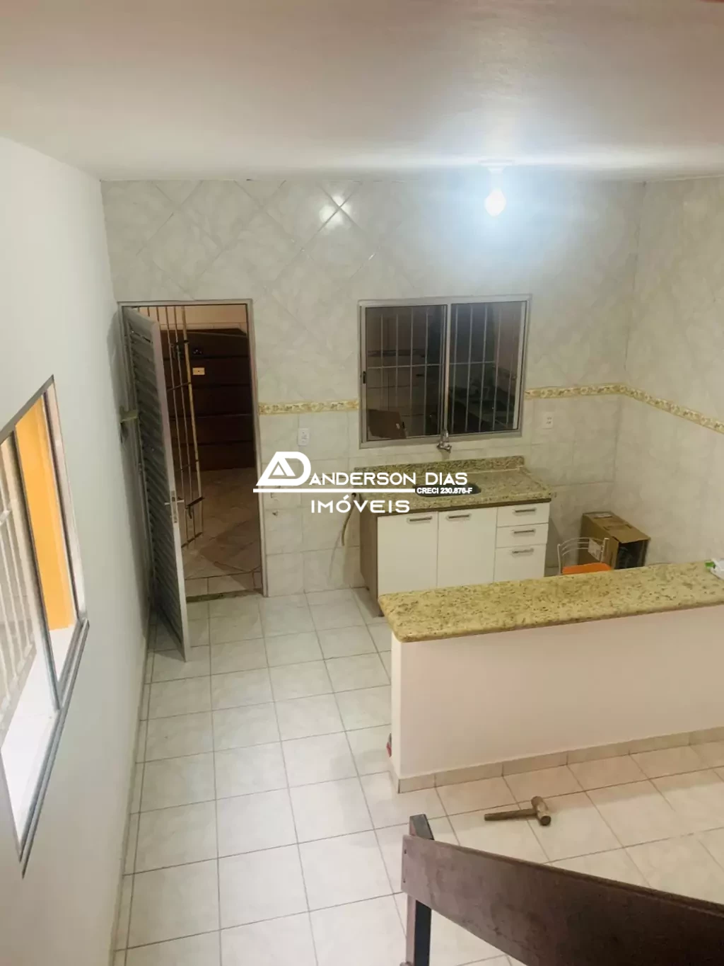 Sobrado com 3 dormitórios para aluguel definitivo, 82 m² por R$ 1.850 - Sumaré - Caraguatatuba/SP